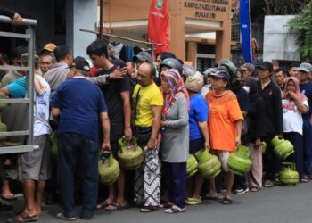 MUI Haramkan Orang Kaya Gunakan Gas LPG 3kg dan Bensin Pertalite
