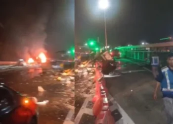 Cerita Kecelakaan Maut di Gerbang Tol Ciawi, Truk Galon Alami Rem Blong Tabrak Gerbang Tol dan 6 Kendaraaan.