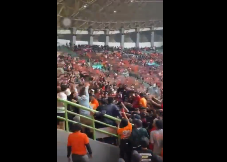 Laga Persija vs Persib Diwarnai Kericuhan, Persija Siap-siap Kena Sanksi Komdis PSSI