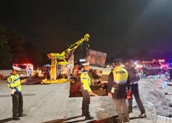 Kecelakaan Maut di Gerbang Tol Ciawi Bogor