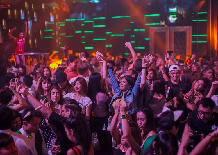 Tempat Hiburan Malam di Jember Dirazia Petugas Gabungan (Pixabay/rafaellevels)