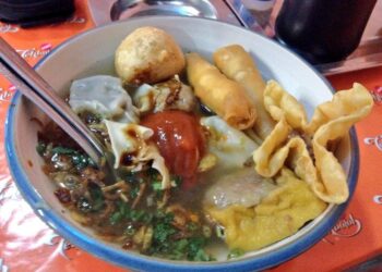 Rekomendasi Warung Bakso di Bandung dan Cimahi untuk Pecinta Kuliner Berkuah