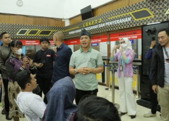 Bupati Bandung Dadang Supriatna