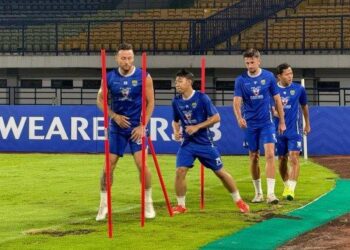 Jadwal Persib Bandung di Bulan April 2025: Tiga Laga Menanti Maung Bandung