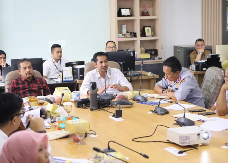 Rapat Internal Komisi II DPRD Kota Bandung Bahas Retribusi