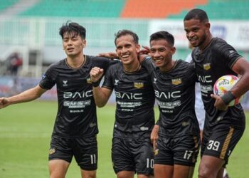LINK Live Streaming PSS Sleman vs Dewa United: Duel Krusial di Maguwoharjo Malam Ini Pukul 19.00 WIB