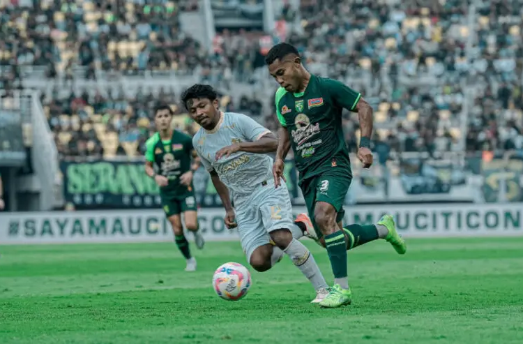 BARU MULAI Live Streaming Arema FC vs Persebaya Surabaya, Klik Disini Untuk Menonton Derby Jatim !