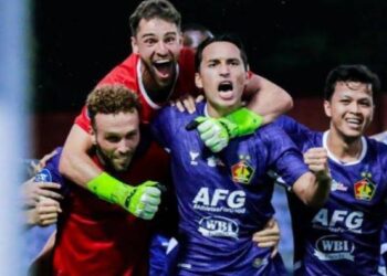 Persik vs Persebaya: Penentu Juara Persib Bandung, Bobotoh Dukung Macan Putih: “Bismillah Persik, Ezra Walian Bisa Yu!”