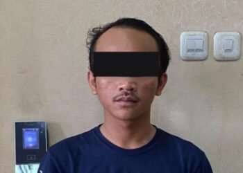 TZH, Oknum Mahasiswa Tertarik Ajakan Lewat Flyer Digital Sebelum Rusak Mobil Patroli Polisi Saat May Day