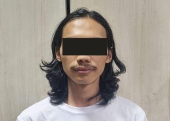 Lempar Mobil Polisi dengan Bom Molotov, FE, Oknum Mahasiswa Jadi Tersangka
