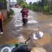 Viral, Mirisnya Kerusakan Jalan Cangkuang Rancaekek, Ini Tanggapan Kades