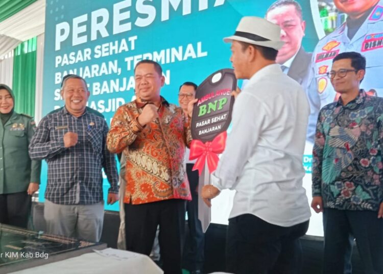 Bupati Bandung Resmikan Pasar Sehat Banjaran, Ini Harapannya
