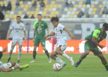 Persik Kediri vs Persebaya jala live