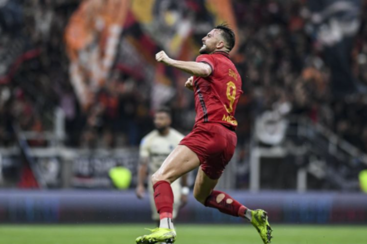 Marko Simic tinggalkan Persija