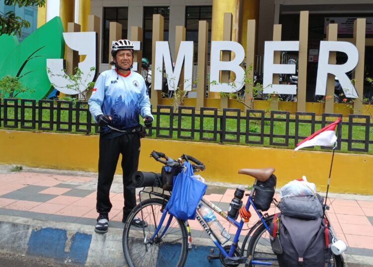 Gowes PWI, Cimahi-Papua, Hari ke-17 Tempuh Jarak 69 Km Lumajang-Jember