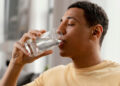 Manfaat Minum Air Putih Hangat, Sepele tapi Penting!