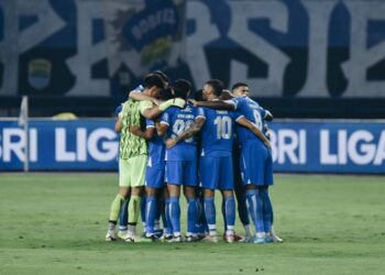 Persib vs Persita: Bojan Hodak Siap Beri Kesempatan untuk Pemain Jarang Tampil