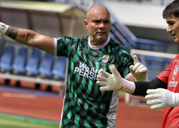 Susul Ciro dan Nick Kuipers, Pelatih Kiper Persib Luizinho Passos Juga Umumkan Pamit dari Maung Bandung