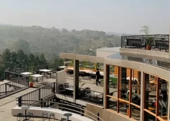 Rekomendasi Cafe Kekinian di Bandung dan Cimahi yang Sedang Tren di 2025: Tempat Nongkrong Hits untuk Anak Muda!