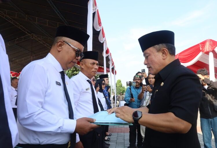 Menunggu Puluhan Tahun, 577 PPPK dan 3 CPNS Kuningan Akhirnya Resmi Dilantik
