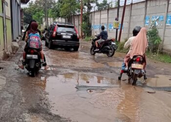 Paradoks, Naik Whoosh Halim-Tegalluar 40 Menit, Tegalluar-Rancaekek Sejam Lebih