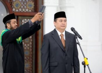 Ini Profil Sekda Kota Bandung yang Baru, Iskandar Zulkarnaen Murah Senyum