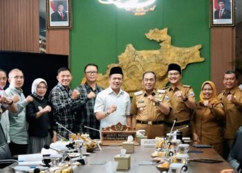Pemkab Bandung dan Pemkot Cimahi Jalin Kerja Sama Atasi Banjir dan Sampah