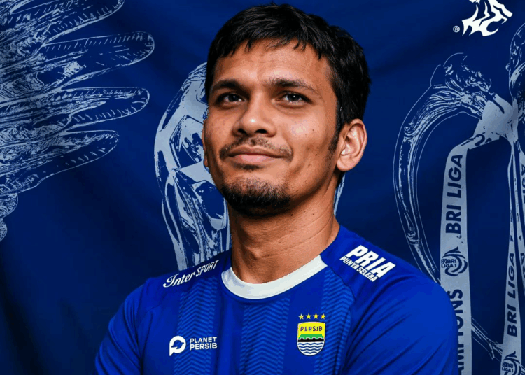 Bukan Cuma ‘Adik’ Rezaldi Hehanusa, Ini Alasan Persib Rekrut Hamra Hehanusa