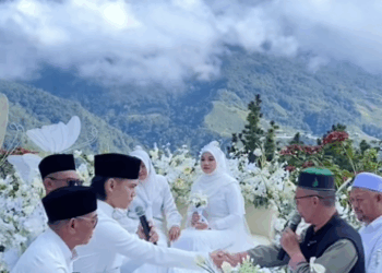 VIRAL! Proses Pernikahan Pengantin Ini Bagaikan di Surga, Ternyata Lokasinya di Sini!