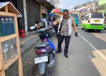 Polisi Cari Lelaki Misterius yang Nyaris Bakar Motor di Cibadak Sukabumi