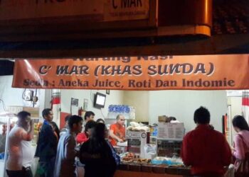 5 Warung Legendaris di Bandung yang Tetap Laris Meski Sederhana