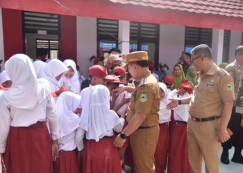 Kementerian PU Rehab 9 Ruang Kelas SDN 1 Tundagan Kuningan yang Nyaris Ambruk