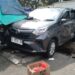 Isuzu Panther Hantam Daihatsu Sigra dan Gerobak Baso Tahu di Cipacing Jatinangor, 3 Orang Terluka