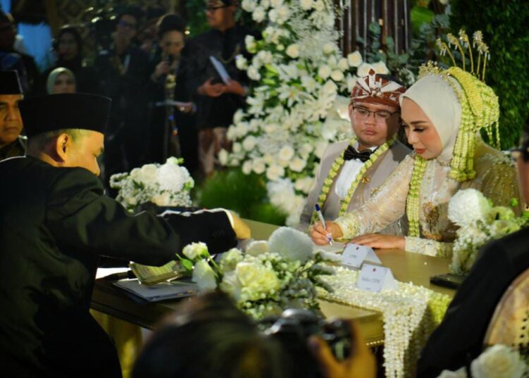 Ketua MPR dan Menteri Agama Jadi Saksi Pernikahan Putra Gubernur Jabar Dedi Mulyadi