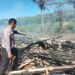 Hamid Pasrah Melihat Kandang Ayam Miliknya Ludes Terbakar di Selaawi Garut