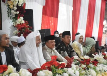 Habib Lutfi Hadiri Haul Syekh Muhibat di Winduhaji Kuningan