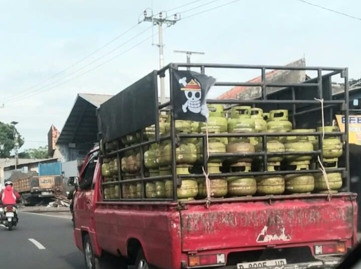 Bendera ‘One Piece’ Masih Berkibar, Ekspresi Kekecewaan atau Kritik?