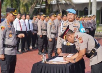 Kapolsek Cileunyi, Nagreg, Pasirjambu dan Kasat Lantas Polresta Bandung Diserahterimakan