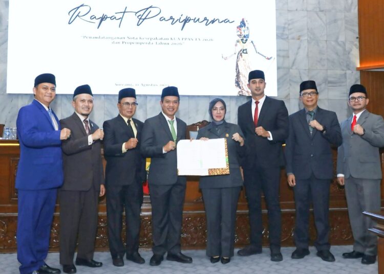 Bupati Bandung Targetkan 2026 Seluruh Jalan Sudah Mulus, KUA-PPAS 2026 Ditandatangani