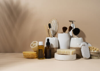 Waspada-Ini-34-Kosmetik-Berbahaya-yang-Ditemukan-BPOM-di-Tahun-2025