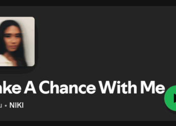 Lebih dari Sekadar Lagu Cinta, Lagu Take A Chance With Me Jadi Simbol Kasih Sayang Sejati