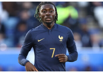 Gelandang Roma Manu Koné Pilih Bertahan, Tolak Tawaran Inter