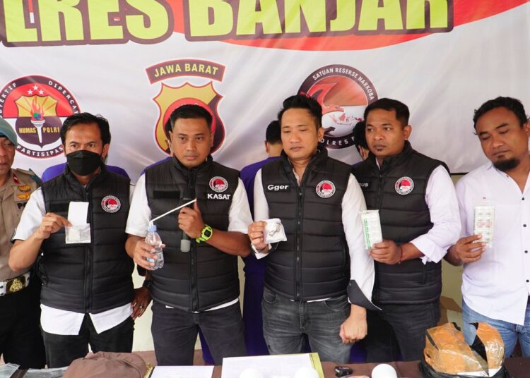 Polres Banjar Ciduk 3 Pengedar Sabu, Sebanyak 31,24 Gram Sabu Disita