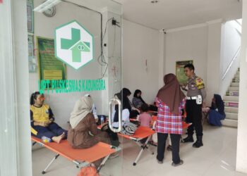 Puluhan Siswa SMP di Garut Diduga Keracunan MBG, 14 Orang Dirawat di Puskesmas