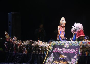 Wayang Golek Meriahkan Hari Jadi ke 527 Kuningan di Desa Kertawana