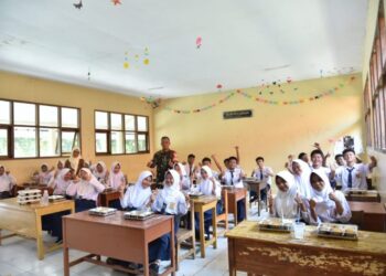 Launching MBG di SMPN 2 Lebakwangi Kuningan Diikuti 402 Siswa Penerima Manfaat