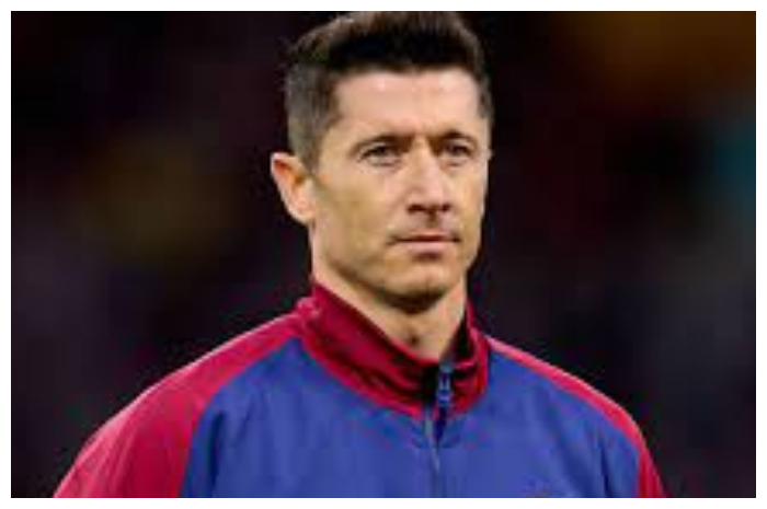 Lewandowski Mendekati Akhir Kontrak, Barcelona Cari Striker Baru