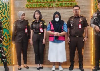 MY Mantan Pegawai Bank BUMN Korupsi Rp24,6 Miliar Ditahan Kejari Cirebon