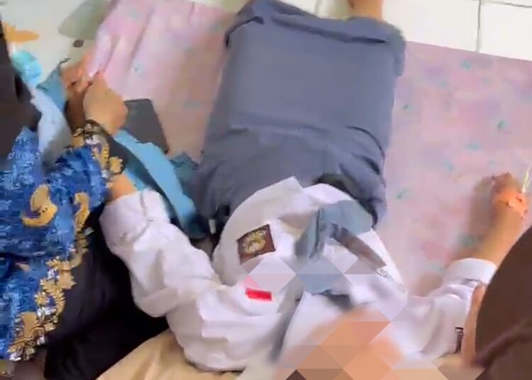 Puluhan Pelajar SMKN 1 Cipatujah Keracunan Massal Usai Santap MBG, Puskesmas Tak Muat Tampung Pasien