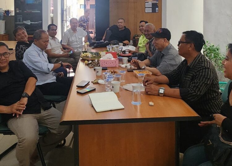 Forum Wartawan Kebangsaan Usul Prabowo Ganti 10 Menteri